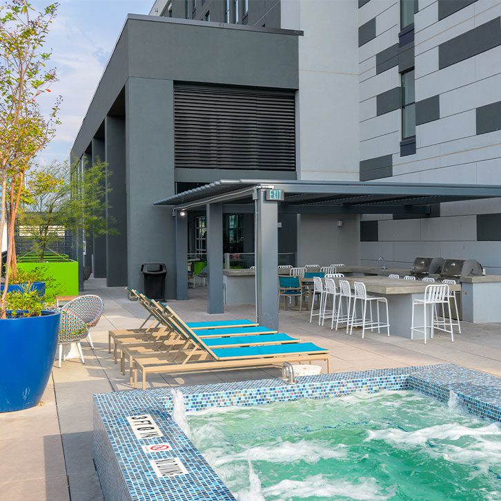 Apartments Near UT Austin The Standard at Austin